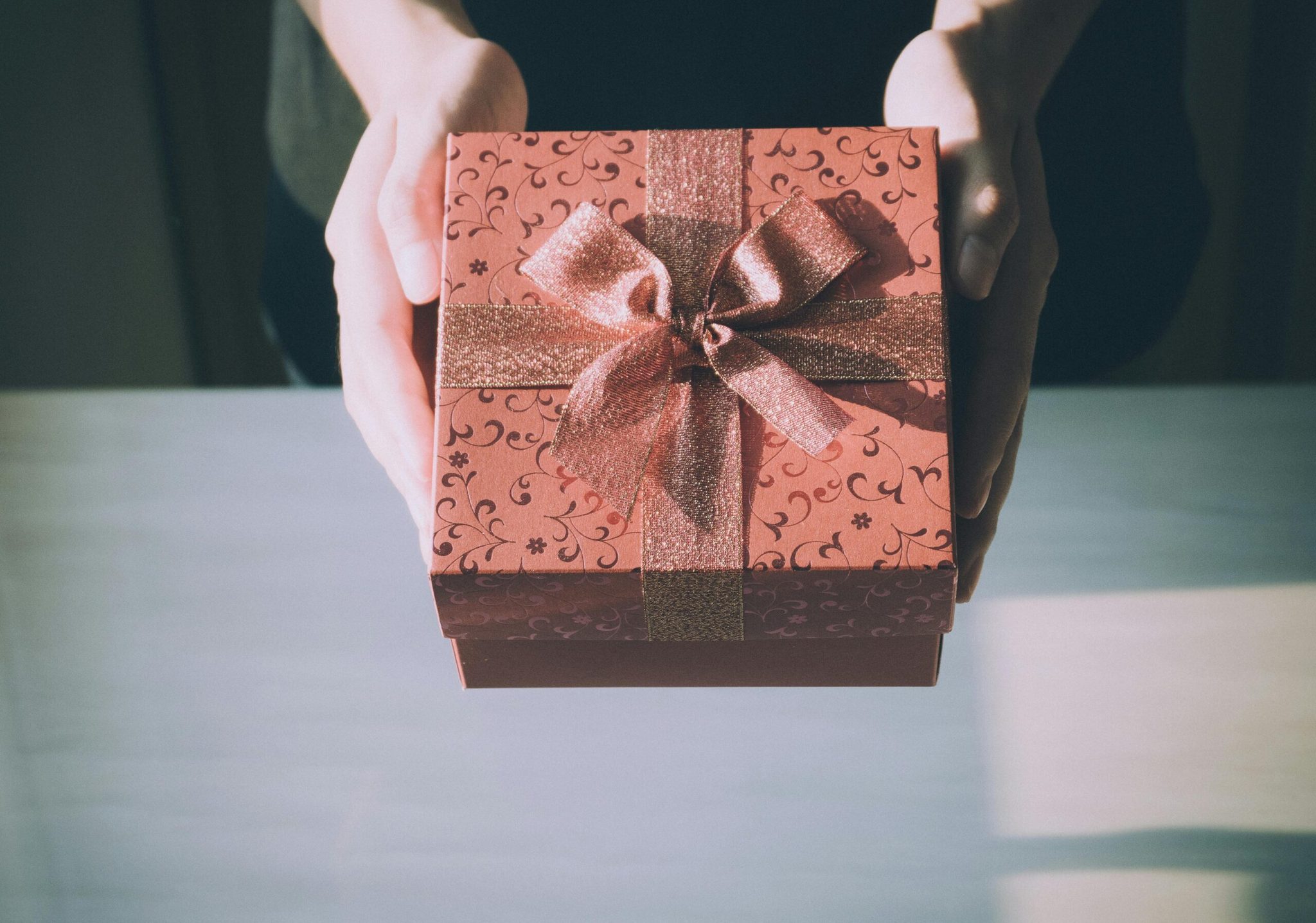 referral incentive ideas and examples
