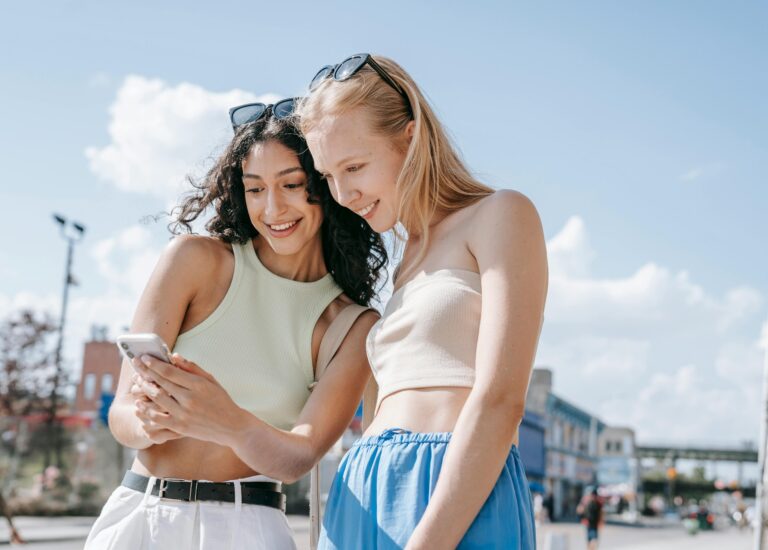 Guide to starting a credit union member referral program
