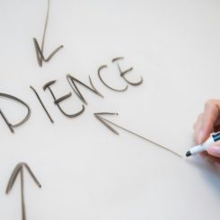 melanie-deziel-U33fHryBYBU-unsplash